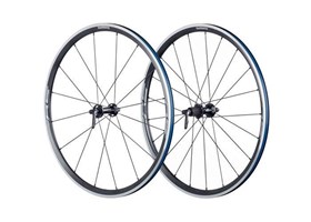 tockovi-shimano-wh-rs330-road-10-11-brzina-qr-clincher