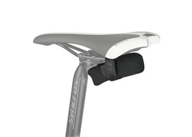 torbica-syincros-ispod-sedista-speed-180-black-2013